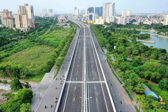 Thẩm định siêu dự án đường trên cao dài nhất Việt Nam đi qua 5 tỉnh thành