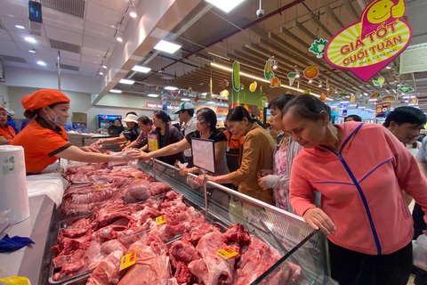 Giá thịt lợn leo thang, tại sao chưa đưa vào danh mục hàng dự trữ quốc gia?